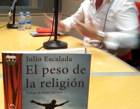 El peso de la religión y otras ficciones sobre Dios, Sexto Continente 252